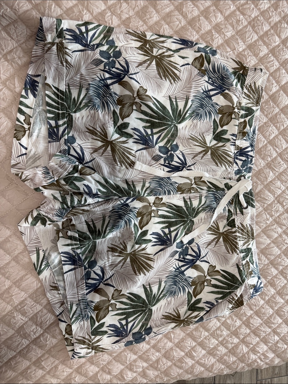 Women's Tropical Print Athletic Shorts - White with Green & Blue Leaves